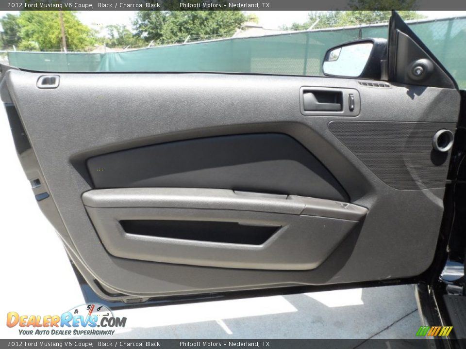 Door Panel of 2012 Ford Mustang V6 Coupe Photo #18