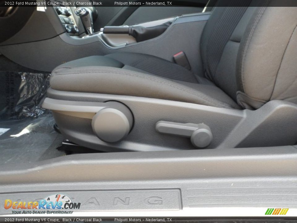 2012 Ford Mustang V6 Coupe Black / Charcoal Black Photo #21