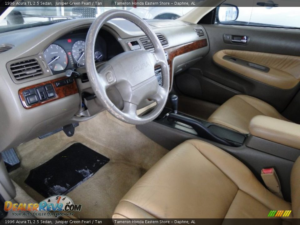 Tan Interior - 1996 Acura TL 2.5 Sedan Photo #13