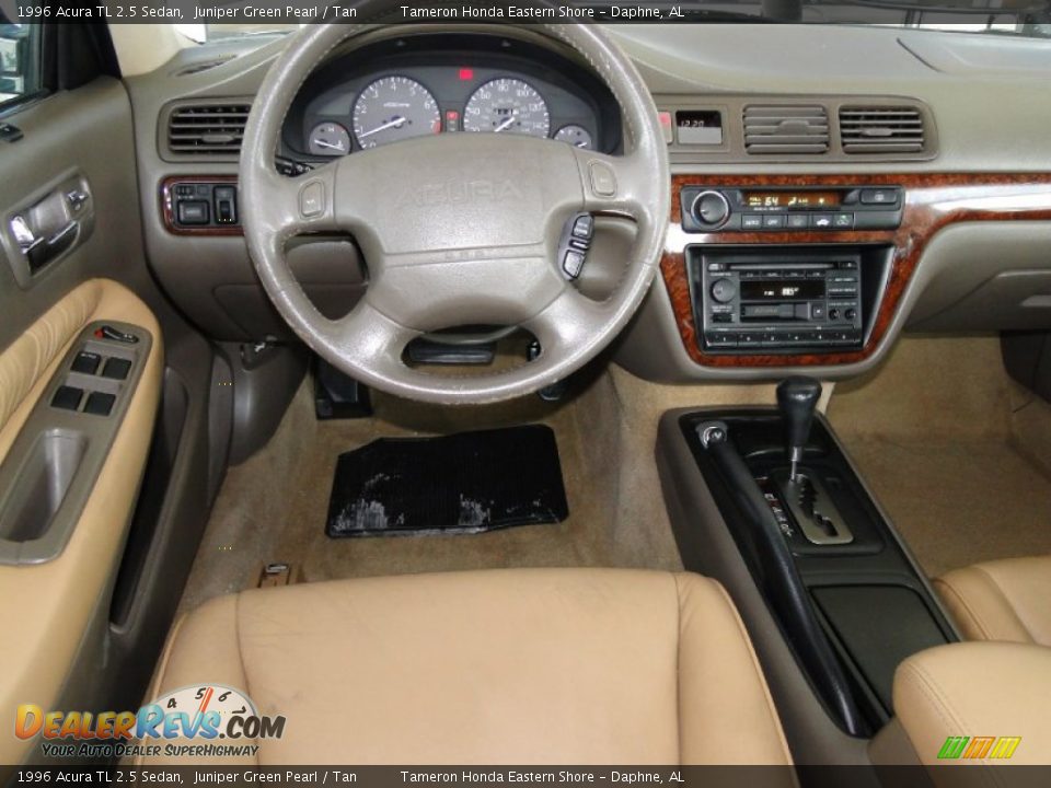 1996 Acura TL 2.5 Sedan Juniper Green Pearl / Tan Photo #19
