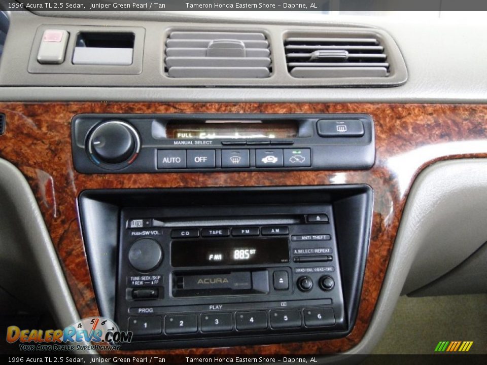Controls of 1996 Acura TL 2.5 Sedan Photo #20