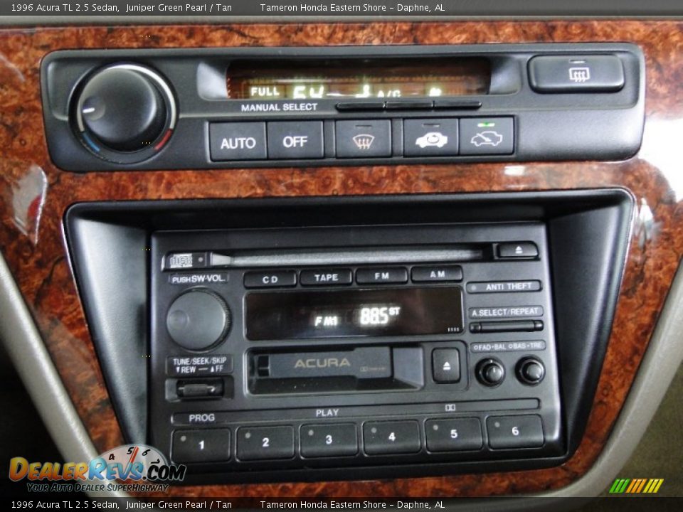 Controls of 1996 Acura TL 2.5 Sedan Photo #21
