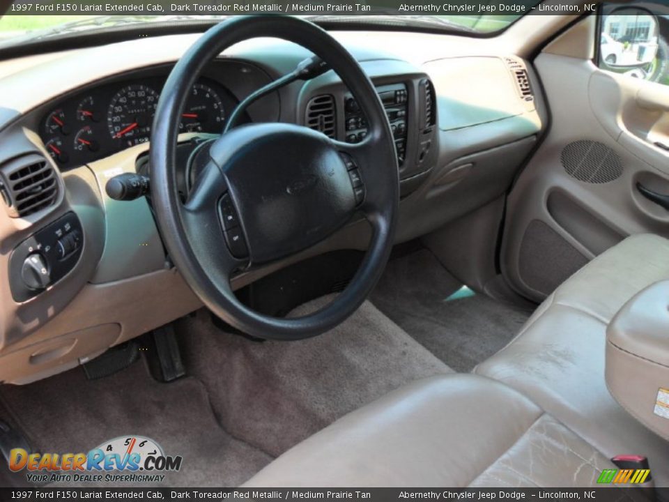 Medium Prairie Tan Interior - 1997 Ford F150 Lariat Extended Cab Photo #22