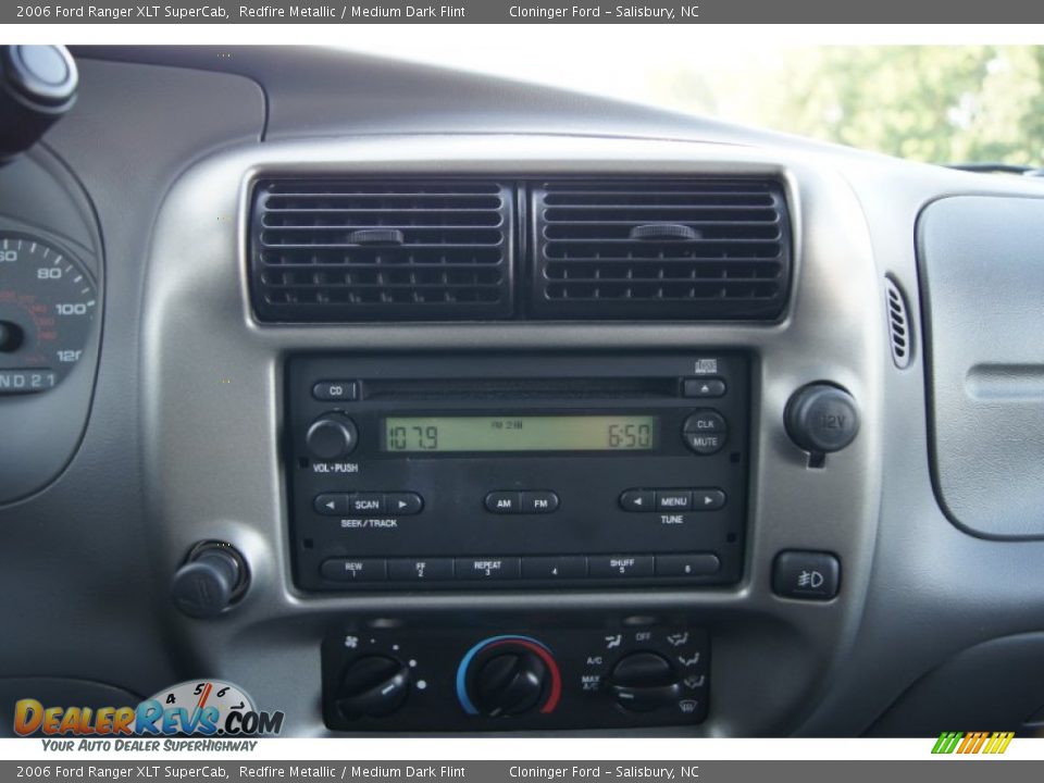 Controls of 2006 Ford Ranger XLT SuperCab Photo #26