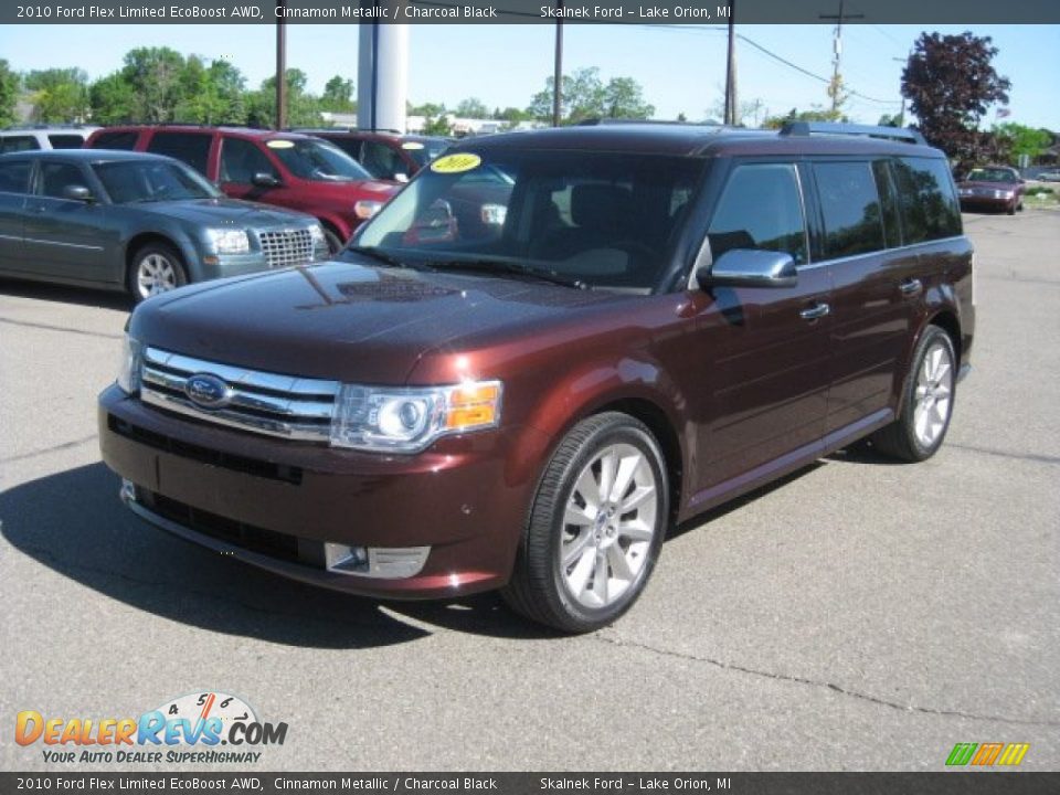 Front 3/4 View of 2010 Ford Flex Limited EcoBoost AWD Photo #12