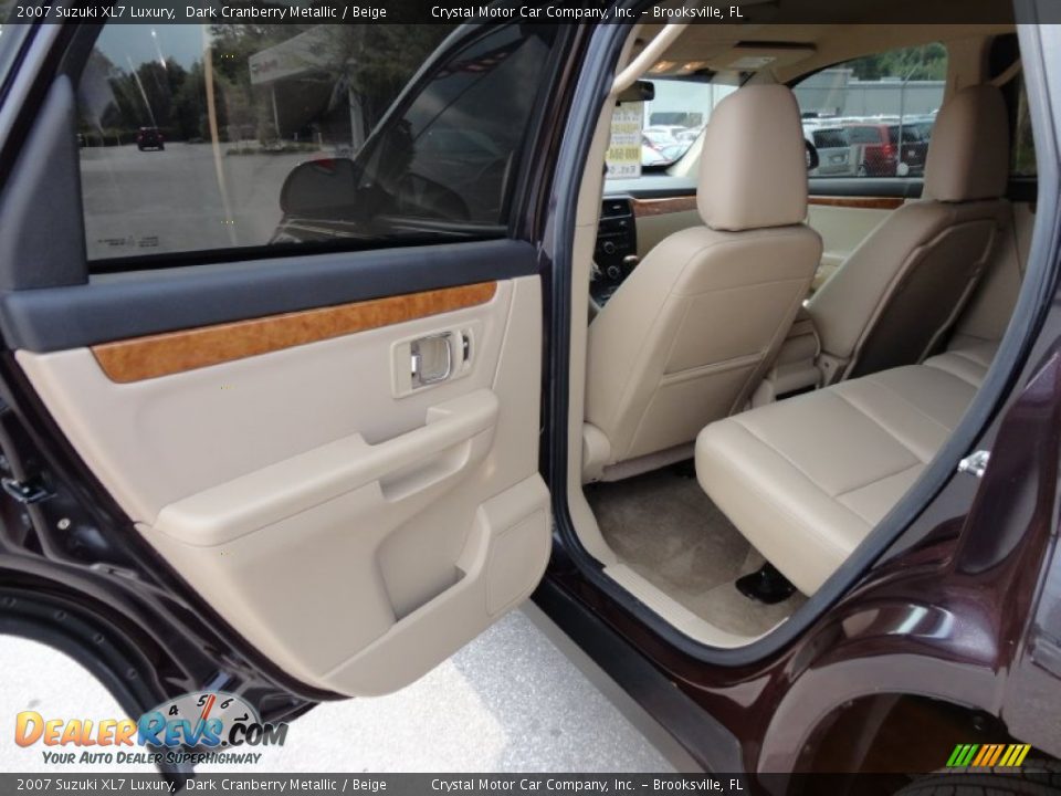 Beige Interior - 2007 Suzuki XL7 Luxury Photo #7