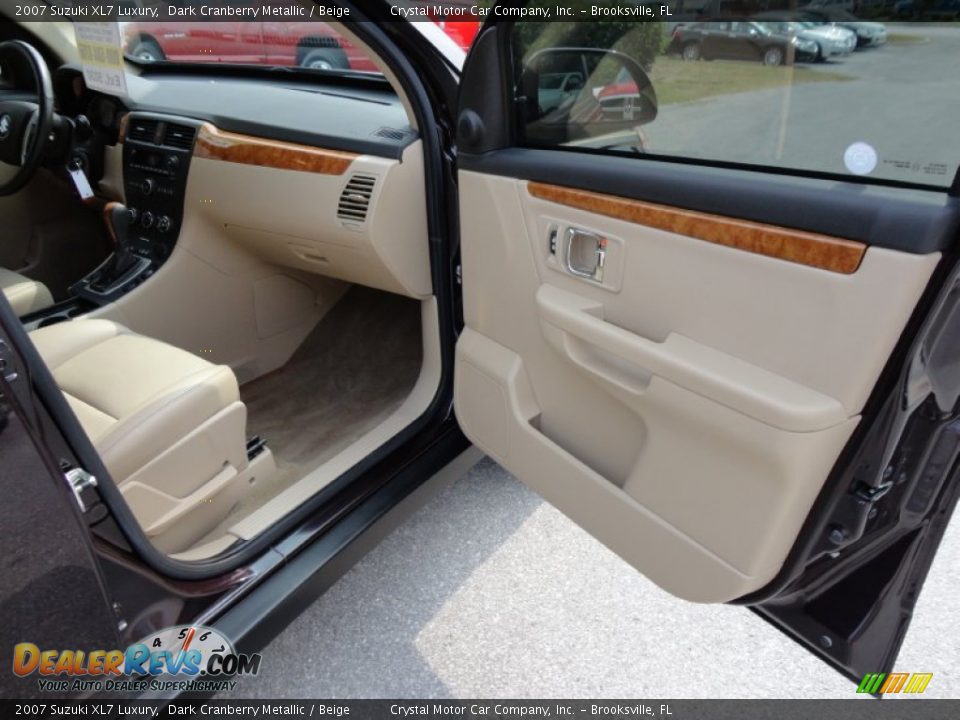 Door Panel of 2007 Suzuki XL7 Luxury Photo #17