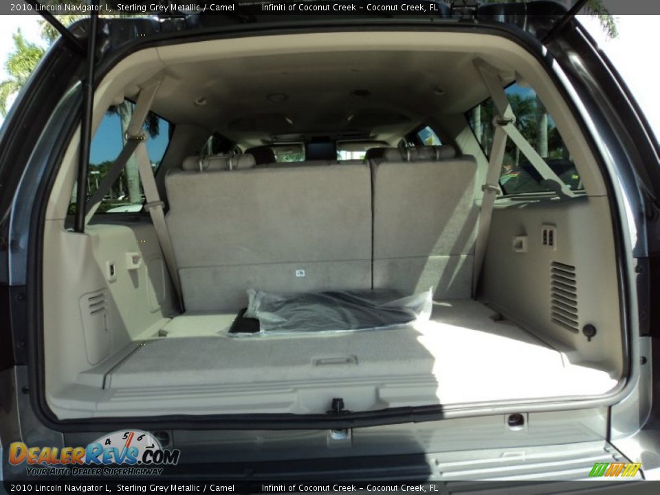 2010 Lincoln Navigator L Sterling Grey Metallic / Camel Photo #8
