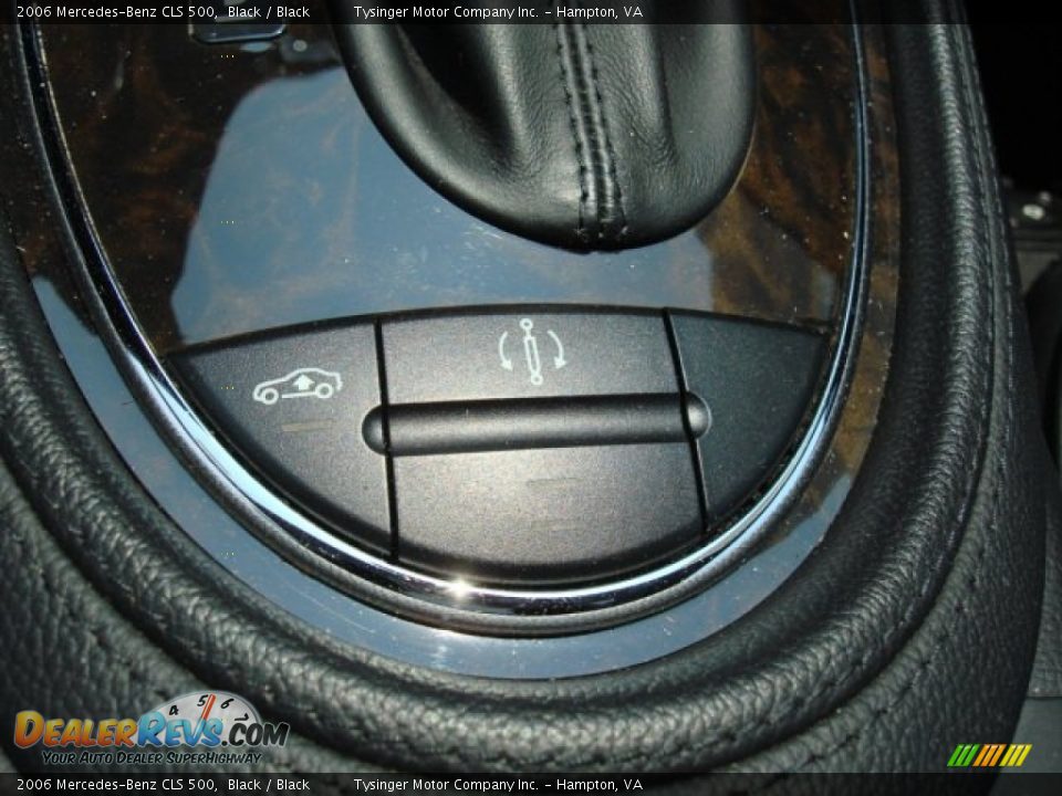 2006 Mercedes-Benz CLS 500 Black / Black Photo #20
