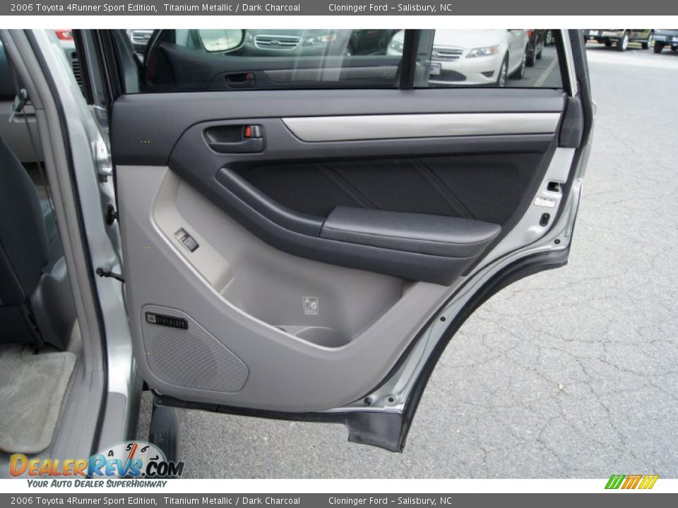 Door Panel of 2006 Toyota 4Runner Sport Edition Photo #12