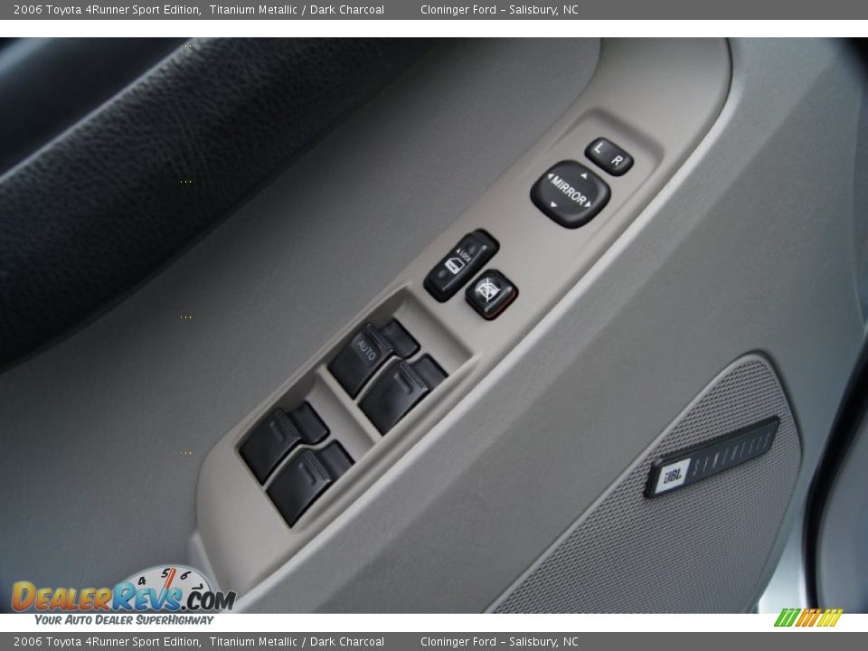 2006 Toyota 4Runner Sport Edition Titanium Metallic / Dark Charcoal Photo #26