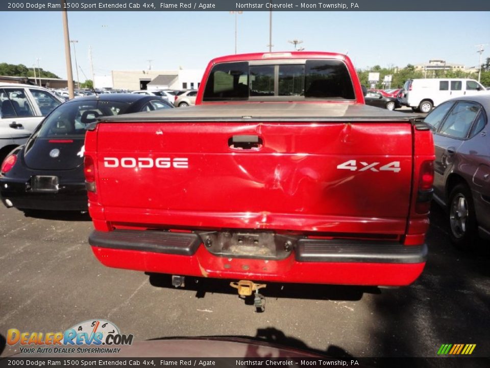 2000 Dodge Ram 1500 Sport Extended Cab 4x4 Flame Red / Agate Photo #3