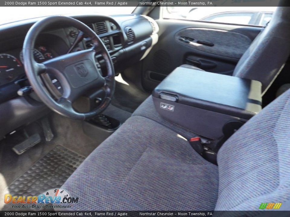 2000 Dodge Ram 1500 Sport Extended Cab 4x4 Flame Red / Agate Photo #13