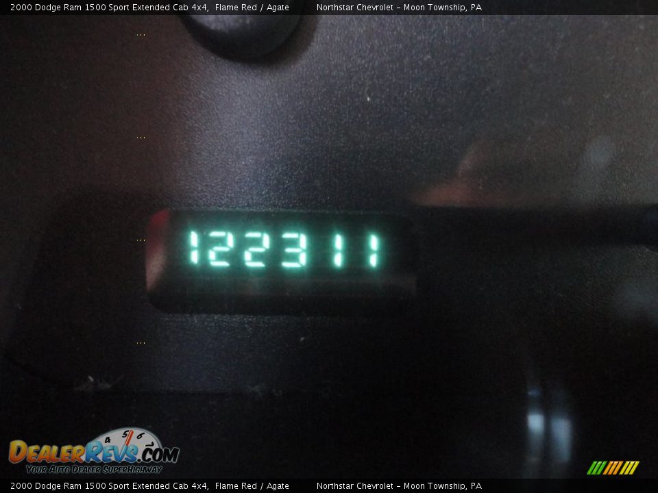 2000 Dodge Ram 1500 Sport Extended Cab 4x4 Flame Red / Agate Photo #14