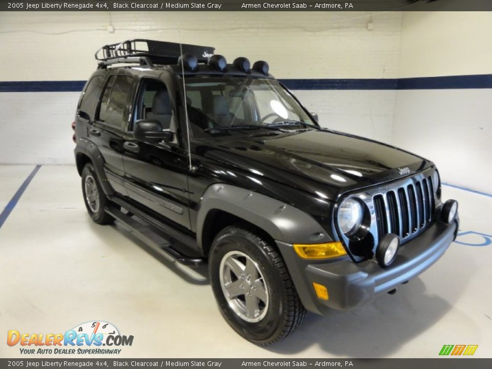 2005 Jeep Liberty Renegade 4x4 Black Clearcoat / Medium Slate Gray Photo #4