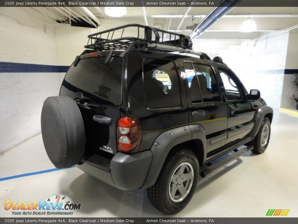 2005 Jeep Liberty Renegade 4x4 Black Clearcoat / Medium Slate Gray Photo #8