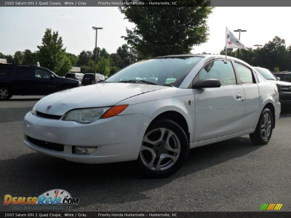 2003 Saturn ION 3 Quad Coupe White / Gray Photo #1