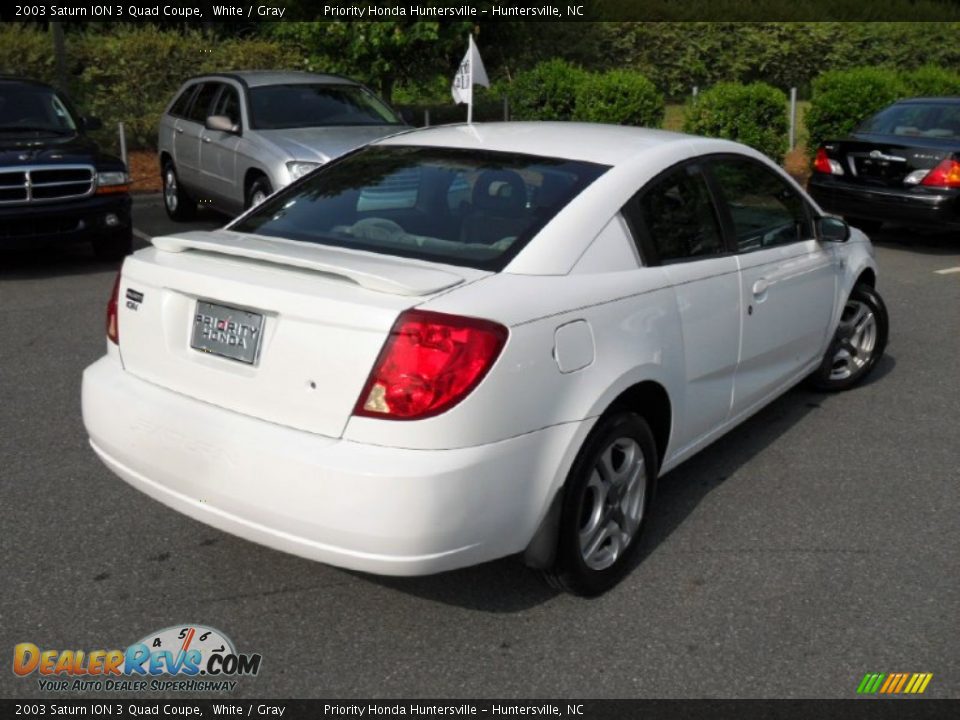 2003 Saturn ION 3 Quad Coupe White / Gray Photo #4