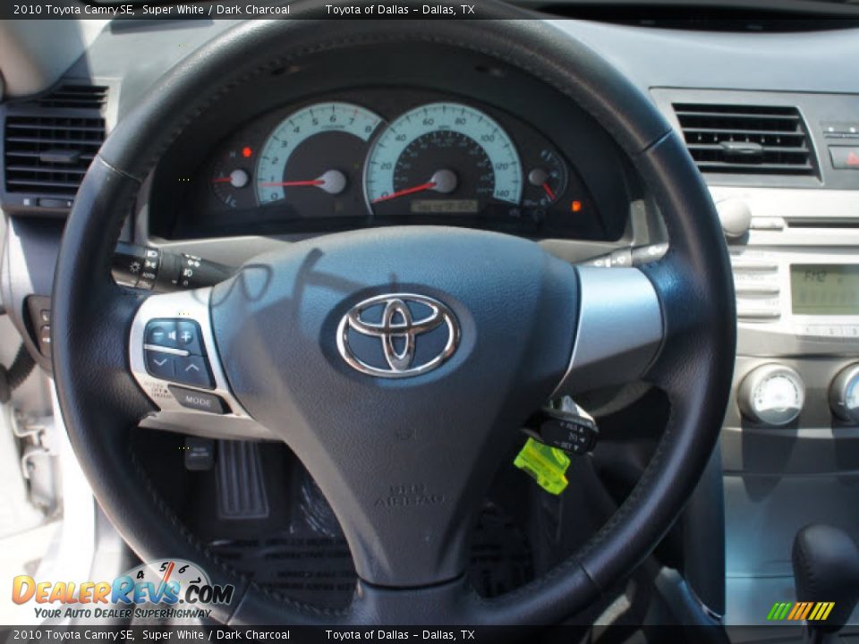 2010 Toyota Camry SE Super White / Dark Charcoal Photo #14