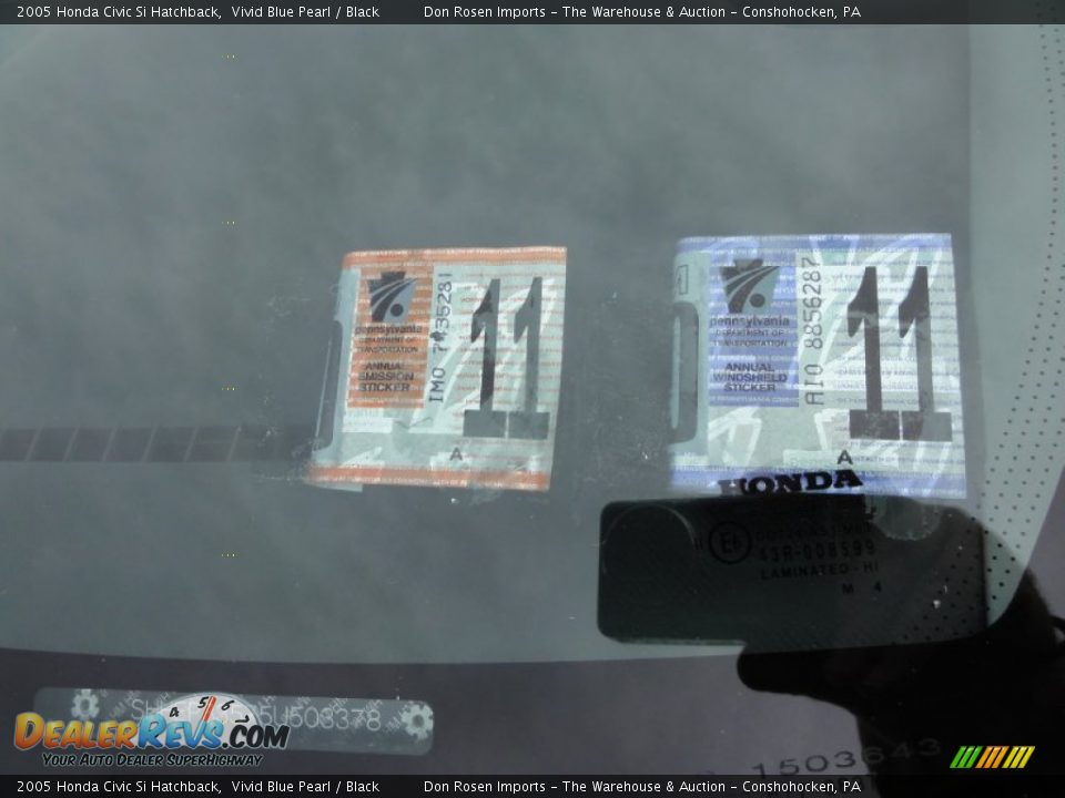 2005 Honda Civic Si Hatchback Vivid Blue Pearl / Black Photo #34