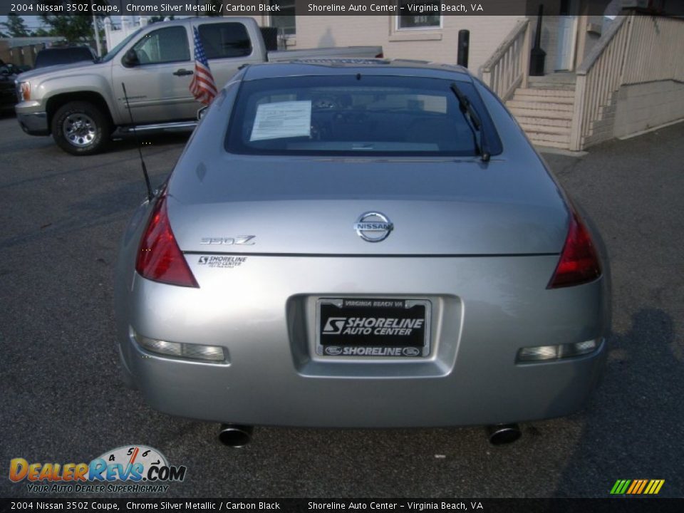 2004 Nissan 350Z Coupe Chrome Silver Metallic / Carbon Black Photo #4