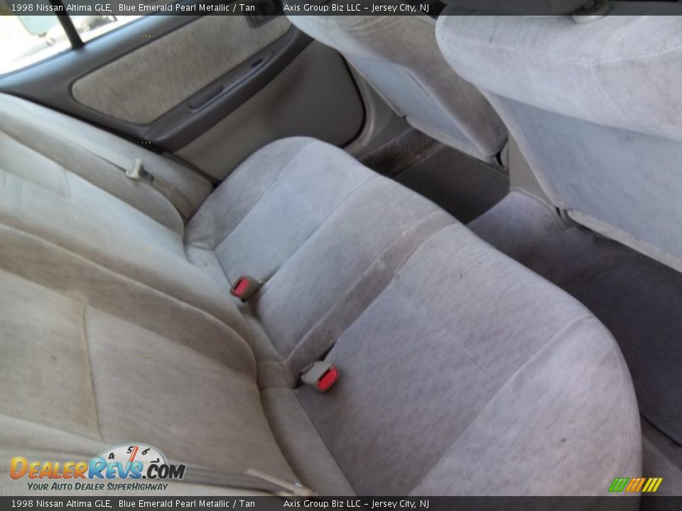 1998 Nissan Altima GLE Blue Emerald Pearl Metallic / Tan Photo #17