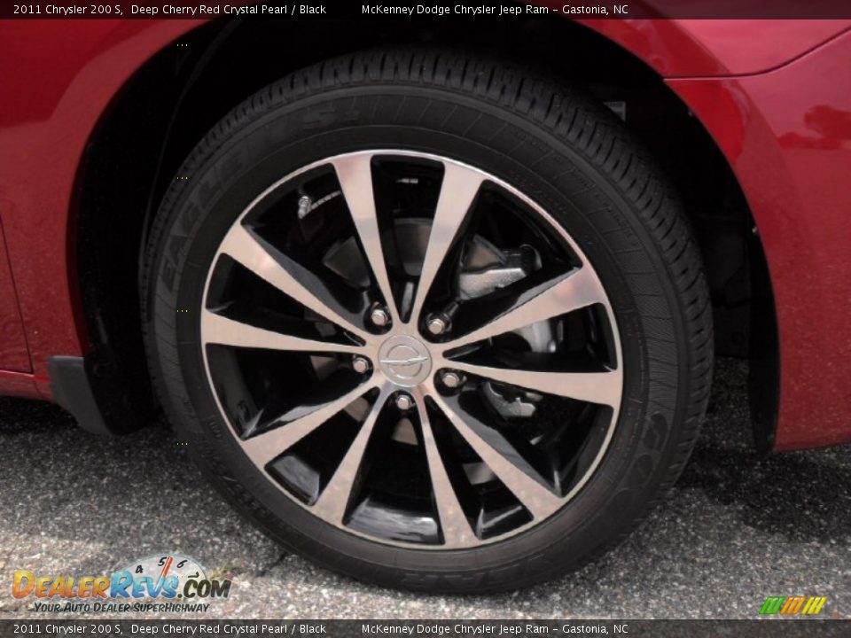 2011 Chrysler 200 S Wheel Photo #25