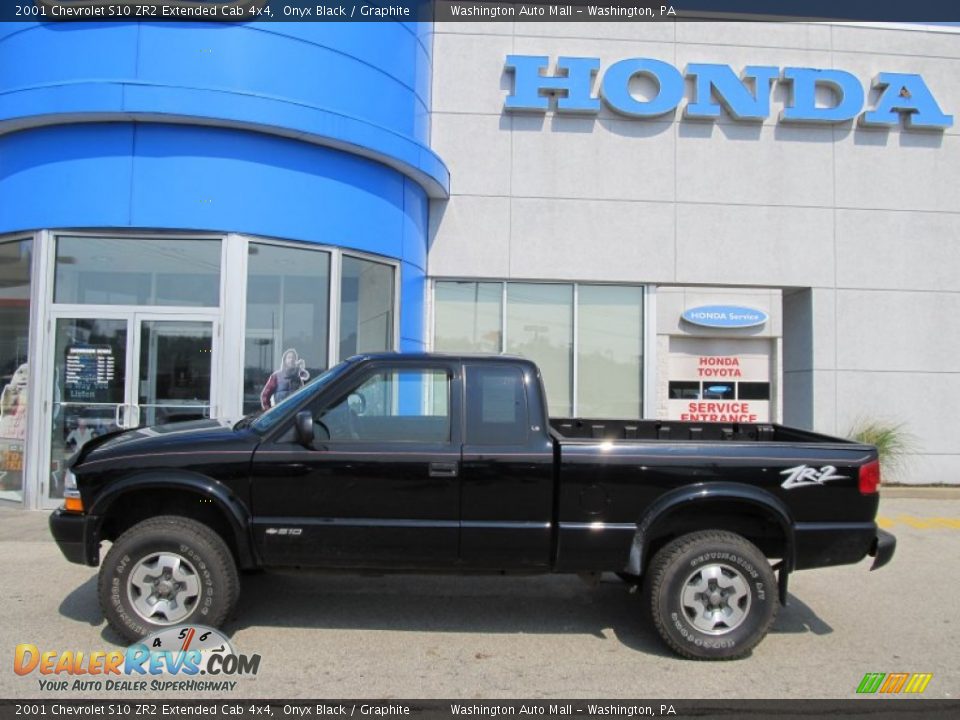 2001 Chevrolet S10 ZR2 Extended Cab 4x4 Onyx Black / Graphite Photo #3