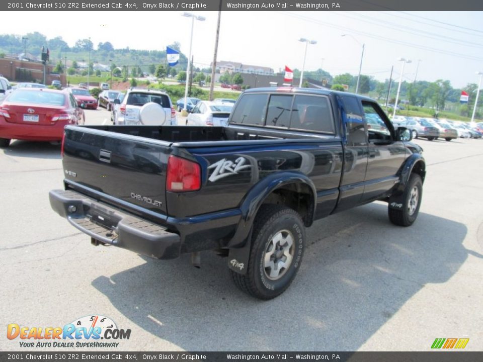 2001 Chevrolet S10 ZR2 Extended Cab 4x4 Onyx Black / Graphite Photo #8