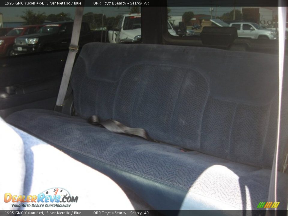 Blue Interior - 1995 GMC Yukon 4x4 Photo #13