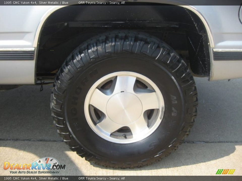 1995 GMC Yukon 4x4 Wheel Photo #16