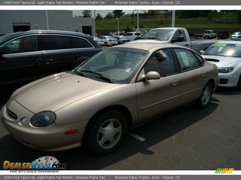 1999 Ford Taurus SE Light Prairie Tan Metallic / Medium Prairie Tan Photo #4