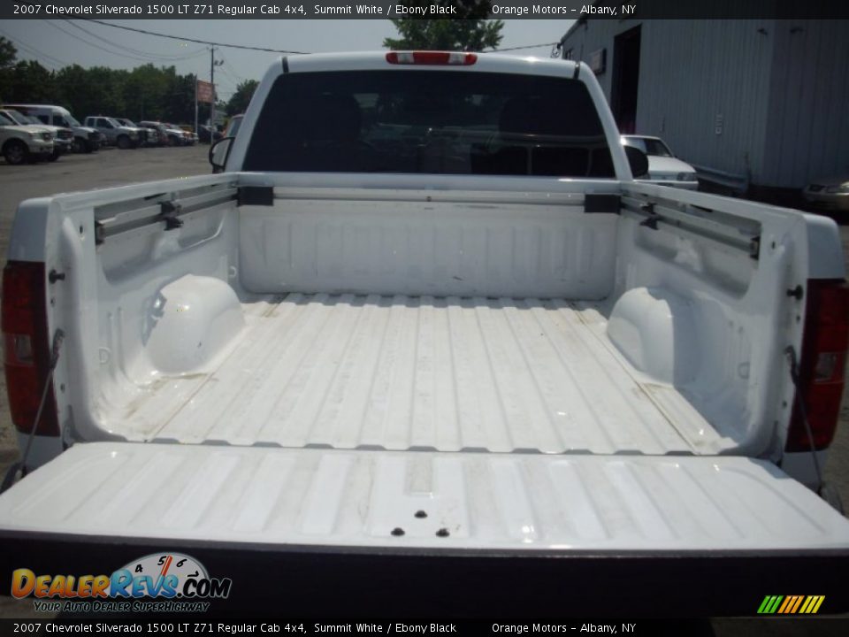 2007 Chevrolet Silverado 1500 LT Z71 Regular Cab 4x4 Trunk Photo #6