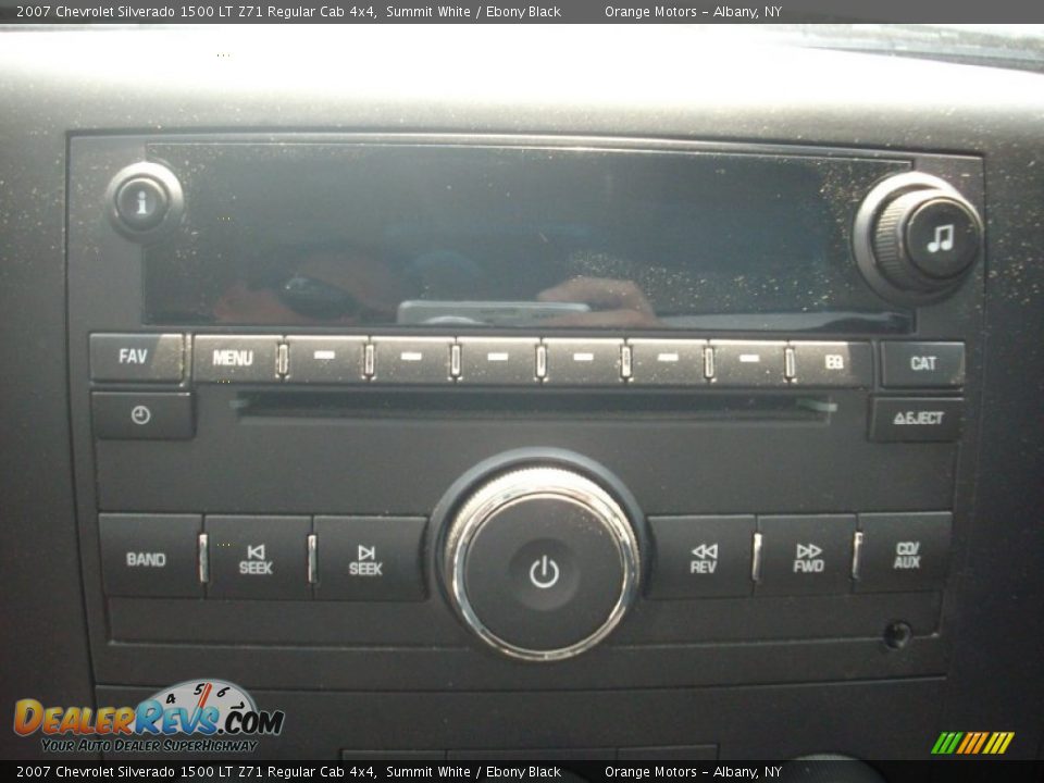 2007 Chevrolet Silverado 1500 LT Z71 Regular Cab 4x4 Summit White / Ebony Black Photo #8
