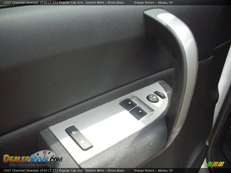 2007 Chevrolet Silverado 1500 LT Z71 Regular Cab 4x4 Summit White / Ebony Black Photo #19