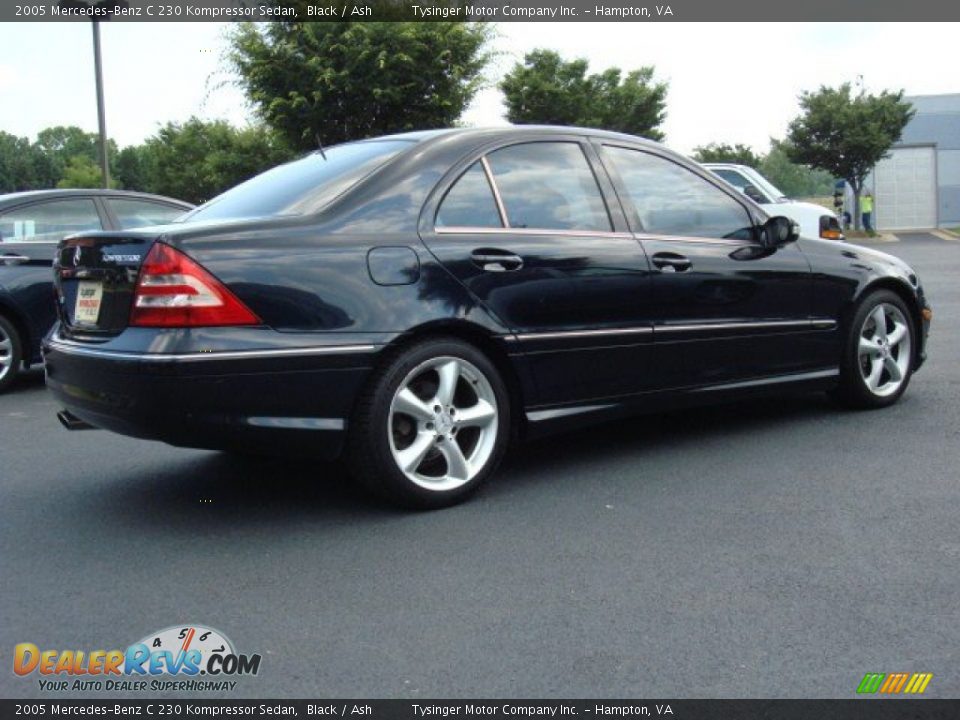 2005 Mercedes-Benz C 230 Kompressor Sedan Black / Ash Photo #4