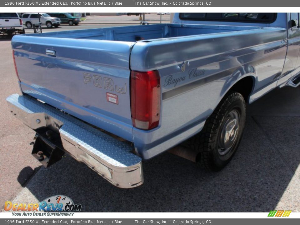 1996 Ford F250 XL Extended Cab Portofino Blue Metallic / Blue Photo #15
