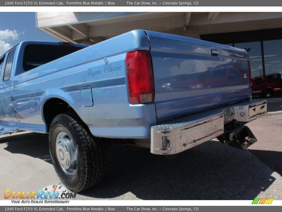 1996 Ford F250 XL Extended Cab Portofino Blue Metallic / Blue Photo #16