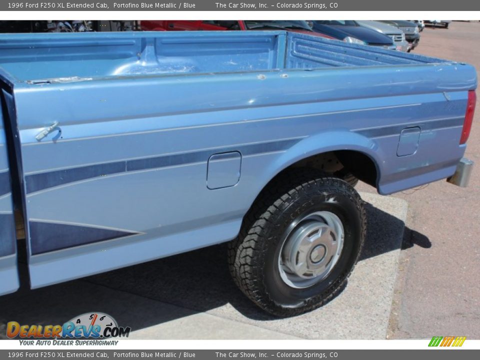 1996 Ford F250 XL Extended Cab Portofino Blue Metallic / Blue Photo #19
