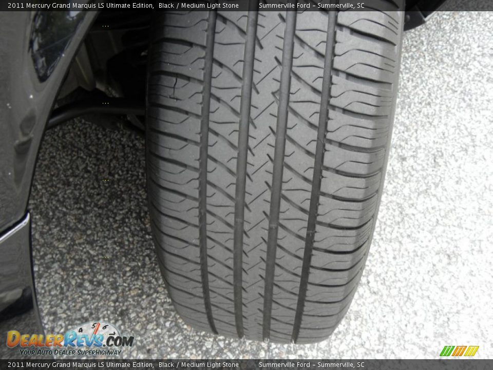 2011 Mercury Grand Marquis LS Ultimate Edition Black / Medium Light Stone Photo #18