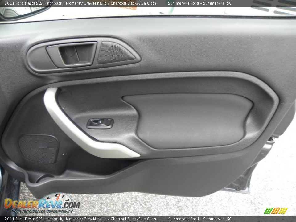 2011 Ford Fiesta SES Hatchback Monterey Grey Metallic / Charcoal Black/Blue Cloth Photo #9