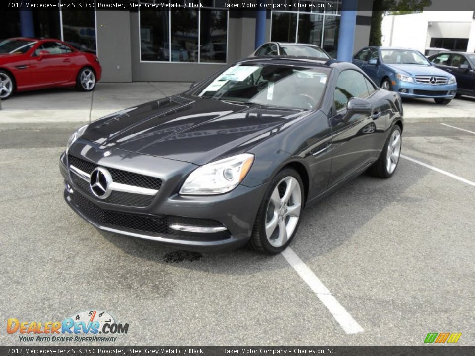 Front 3/4 View of 2012 Mercedes-Benz SLK 350 Roadster Photo #3