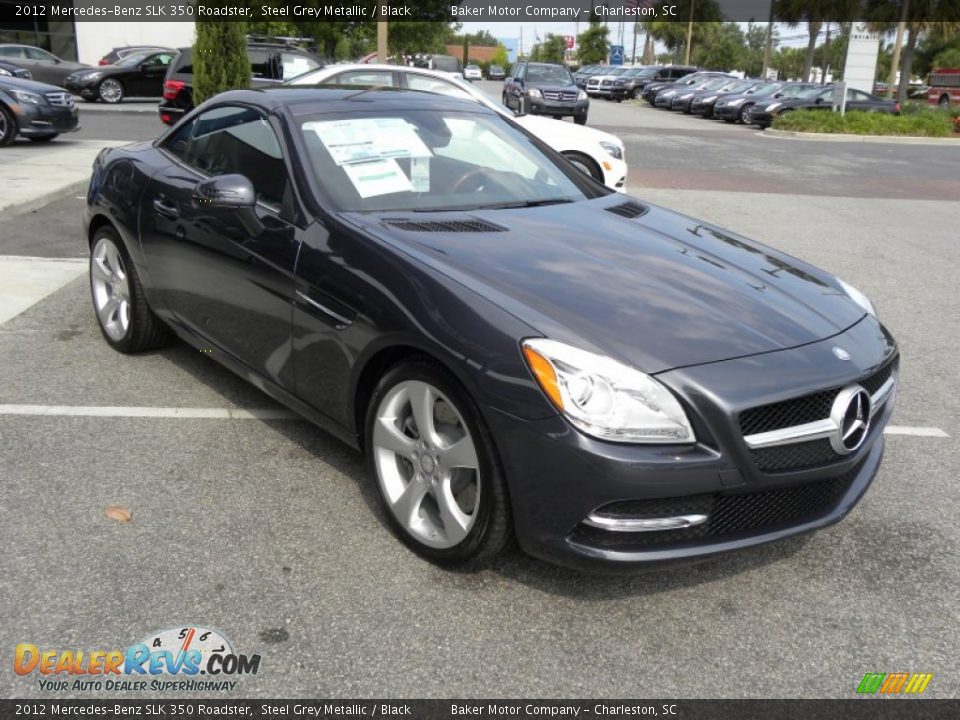 Front 3/4 View of 2012 Mercedes-Benz SLK 350 Roadster Photo #5