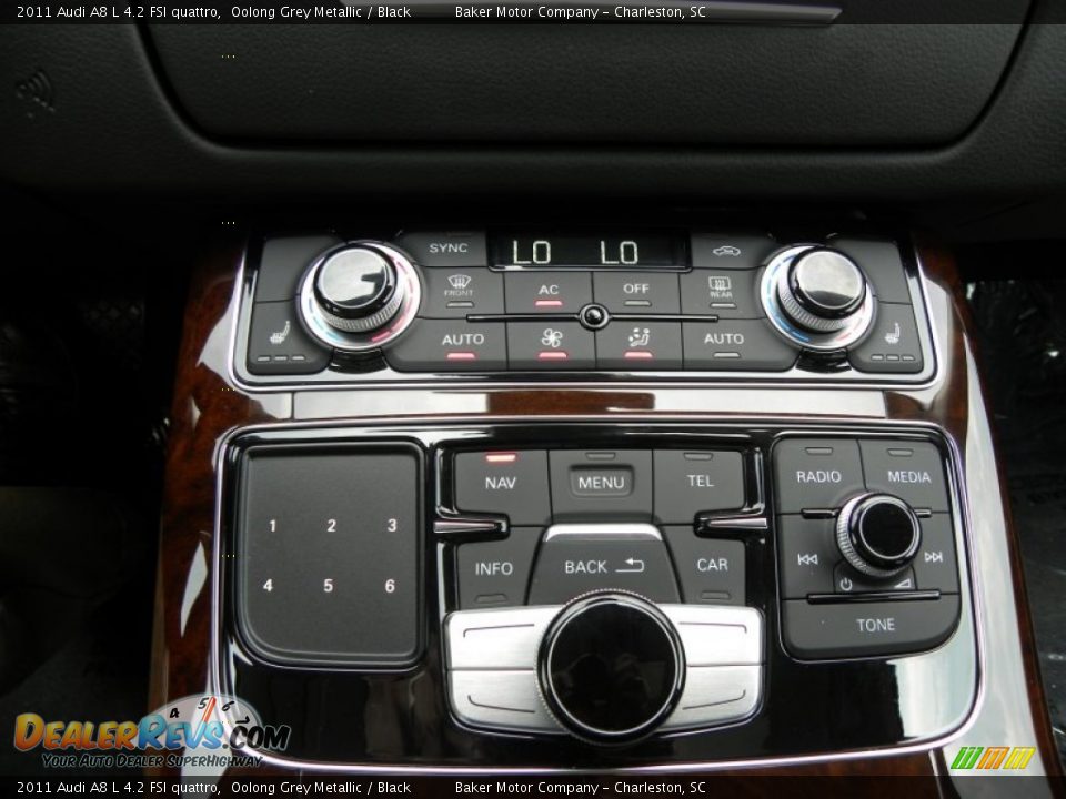 Controls of 2011 Audi A8 L 4.2 FSI quattro Photo #26