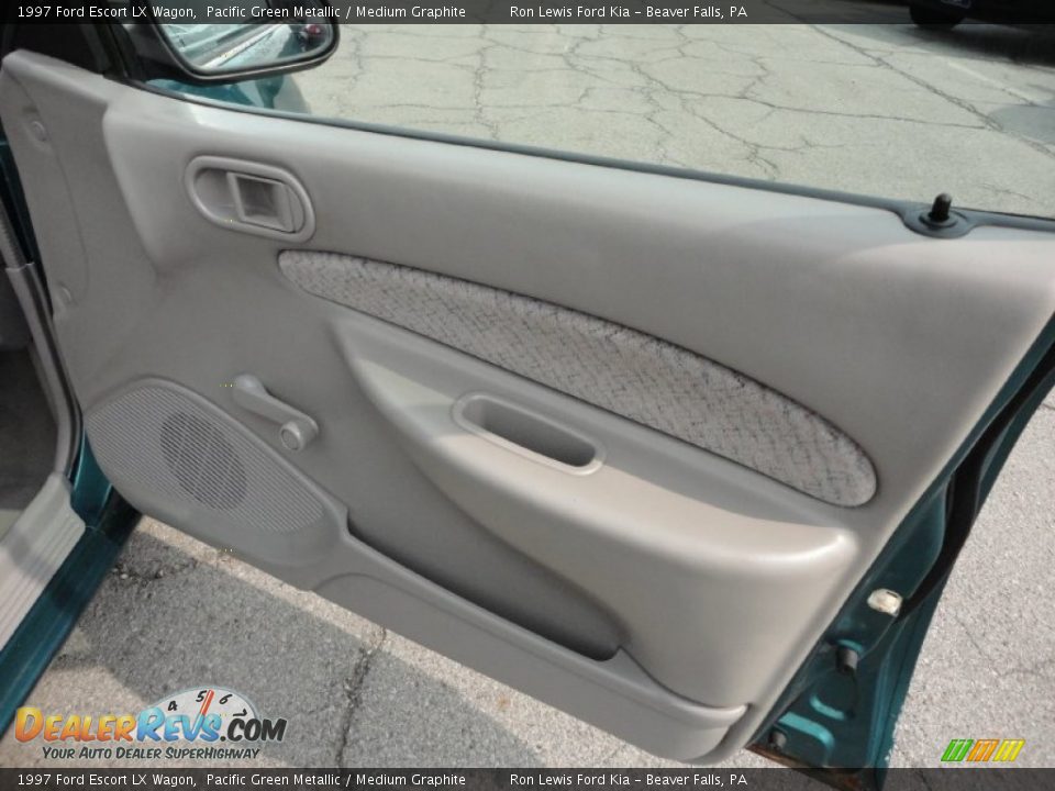 1997 Ford Escort LX Wagon Pacific Green Metallic / Medium Graphite Photo #19