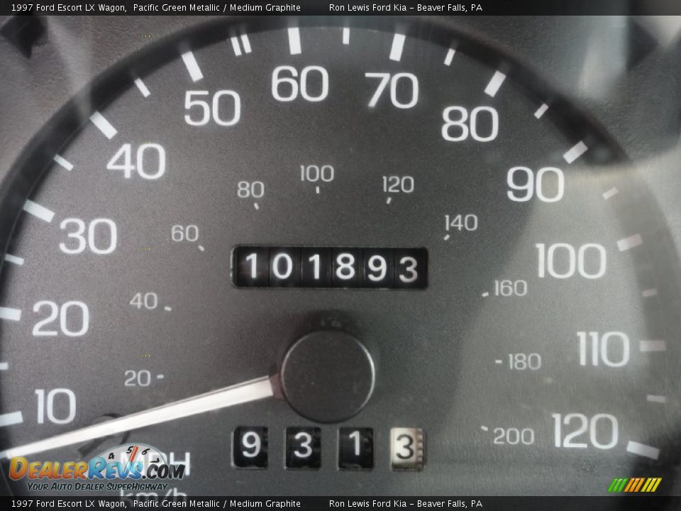 1997 Ford Escort LX Wagon Pacific Green Metallic / Medium Graphite Photo #24