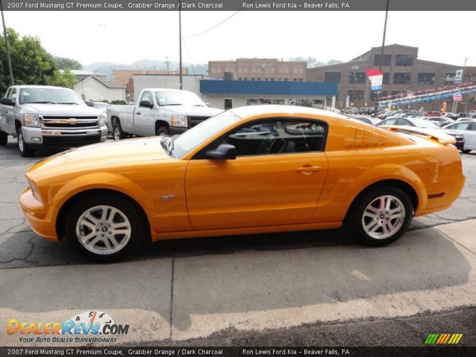 2007 Ford Mustang GT Premium Coupe Grabber Orange / Dark Charcoal Photo #5