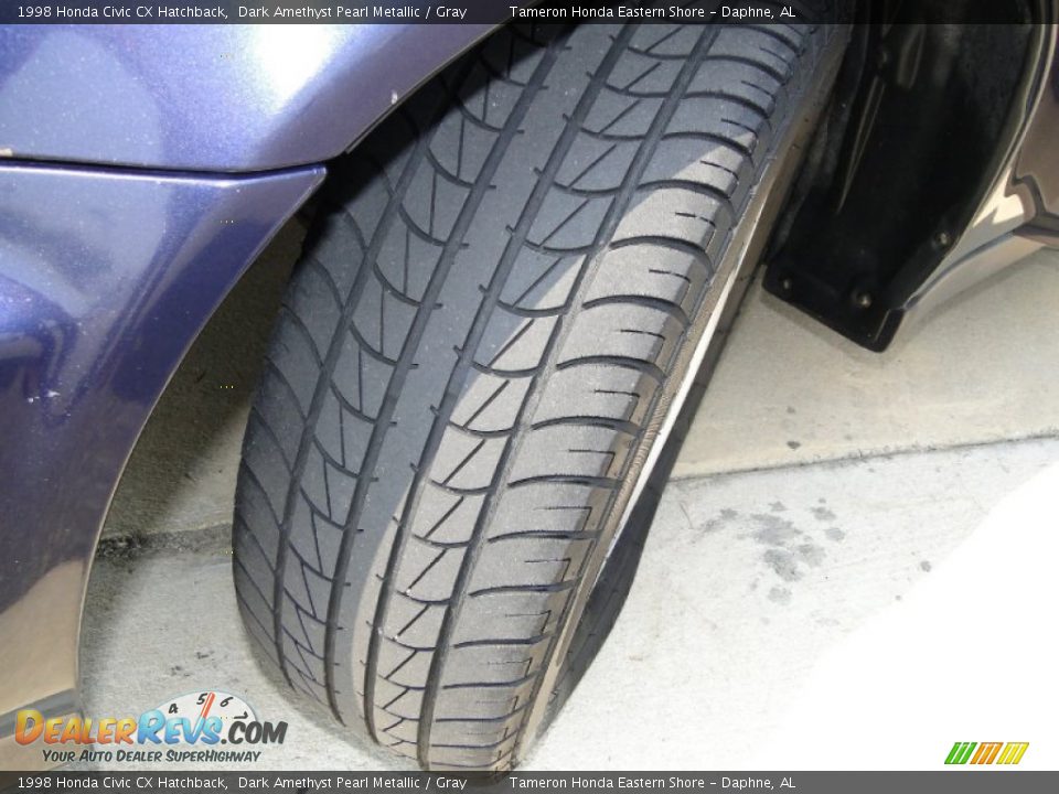 1998 Honda Civic CX Hatchback Dark Amethyst Pearl Metallic / Gray Photo #24