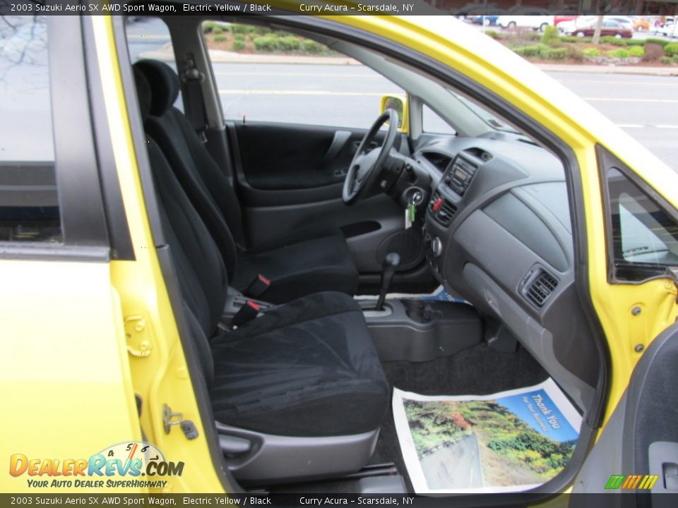 2003 Suzuki Aerio SX AWD Sport Wagon Electric Yellow / Black Photo #24