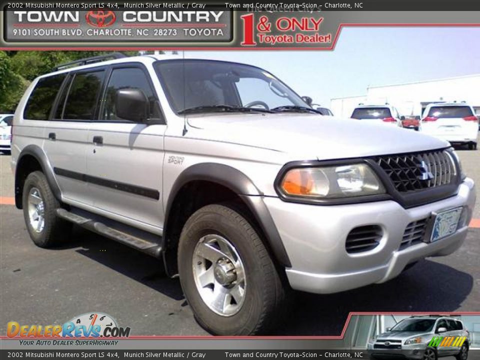 2002 Mitsubishi Montero Sport LS 4x4 Munich Silver Metallic / Gray Photo #1